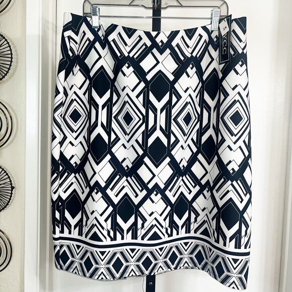 NWT NYCC Midi Elastic Waist Straight Skirt - Black White, Plus Size 2X - Picture 1 of 5